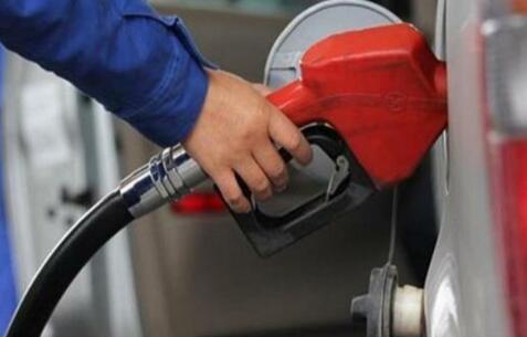 油價(jià)最新調(diào)價(jià)：28號(hào)大降價(jià)，有望重回“5元時(shí)代